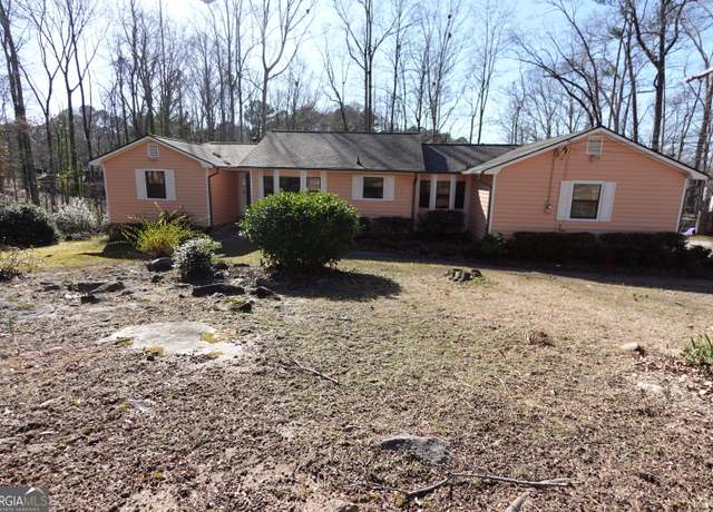 Property at 125 Oak Leaf Dr, Stockbridge, GA 30281, 3 beds, 2 baths