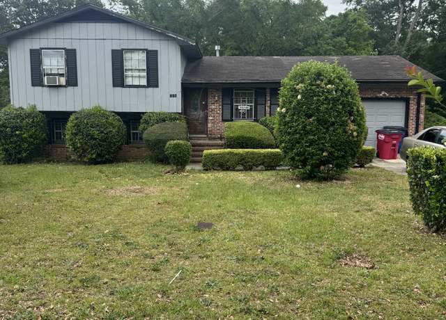 Property at 893 Mccall Rd, Macon, GA 31217, 4 beds, 3 baths
