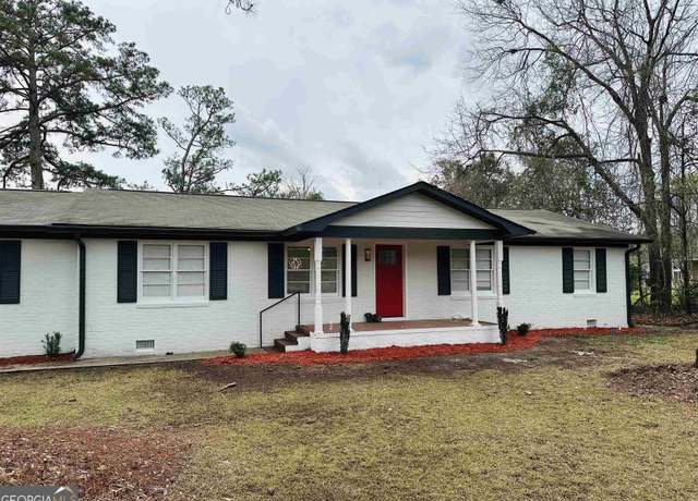 Property at 3988 Hartley Bridge Rd, Macon, GA 31216, 4 beds, 2 baths