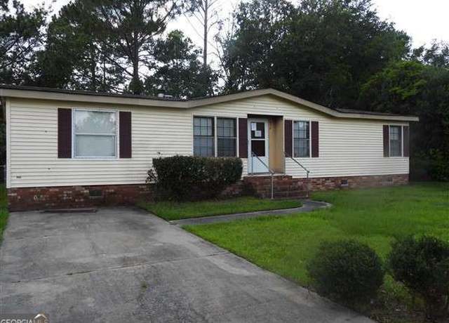 Property at 970 Whippoorwill Way, Hinesville, GA 31313, 3 beds, 2 baths