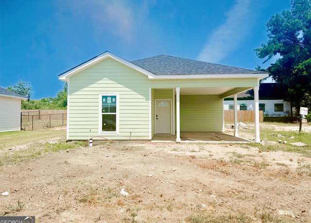 Property at 1753 Old Savannah Rd, Augusta, GA 30901, 3 beds, 2 baths