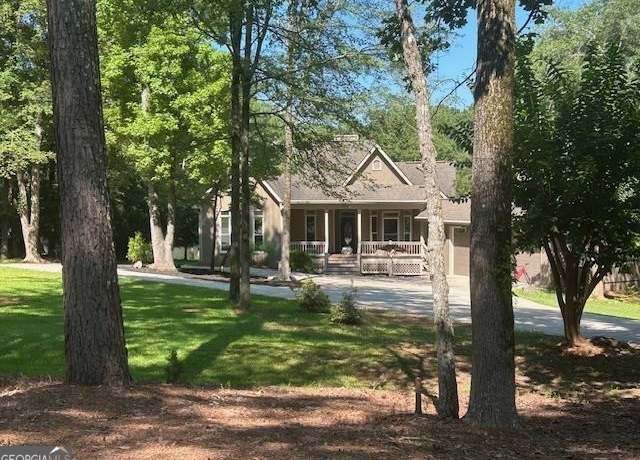 Property at 1231 Bennett Springs Dr, Greensboro, GA 30642, 3 beds, 2 baths