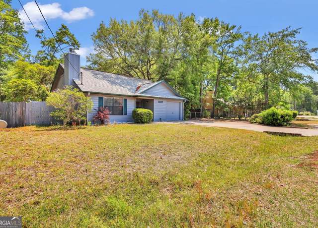 Property at 1407 Forest Lake Dr, Hinesville, GA 31313, 3 beds, 2 baths