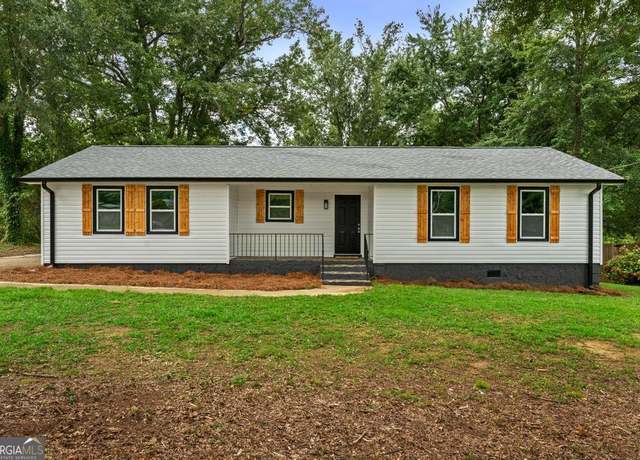 Property at 171 Davidson Dr, Griffin, GA 30223, 4 beds, 2 baths