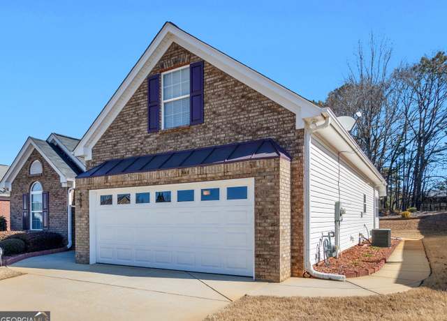 Property at 509 Carleton Pl, Locust Grove, GA 30248, 3 beds, 2 baths