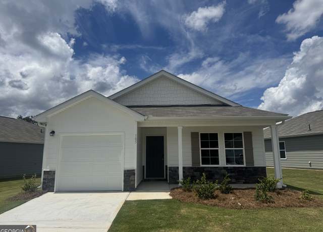 Property at 185 Lochwolde Dr, Macon, GA 31220, 3 beds, 2 baths