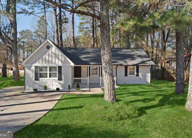 Property at 9317 Thomas Rd, Jonesboro, GA 30238, 4 beds, 2 baths