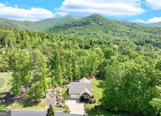 Property at 2068 Gallatin Rd, Young Harris, GA 30582, 3 beds, 3 baths