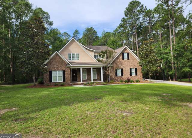 Property at 210 Plantation Trl, Statesboro, GA 30458, 5 beds, 3 baths