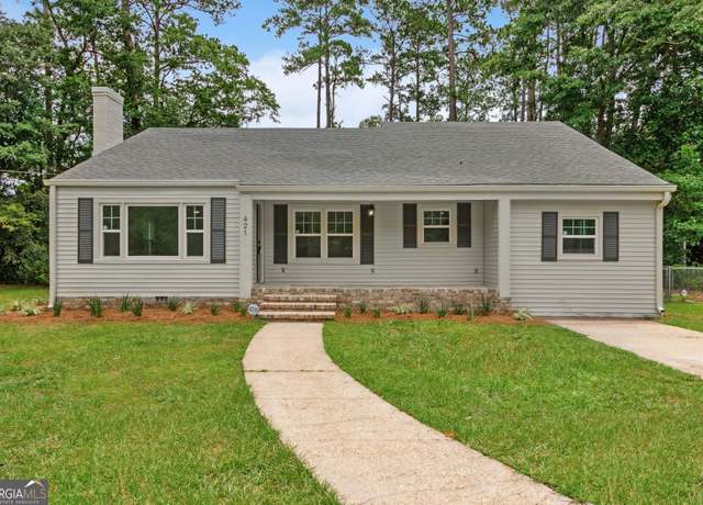 Property at 421 S May St, Kingsland, GA 31548, 3 beds, 2 baths