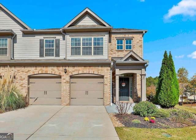 Property at 3 Ontario Ct, Newnan, GA 30263, 3 beds, 2.5 baths