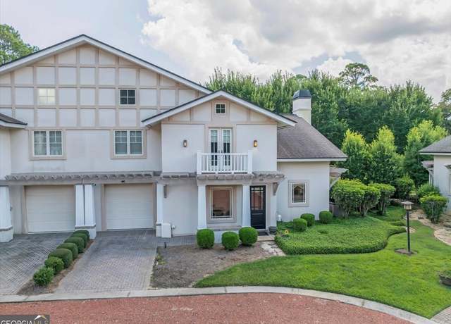 Property at 106 Arbor Ct, Dublin, GA 31021, 3 beds, 3.5 baths