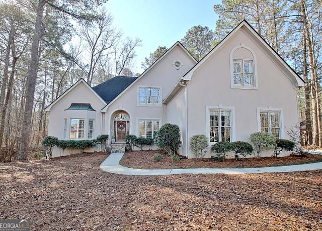 Property at 30 Bradley Ct, Newnan, GA 30263, 4 beds, 4.5 baths