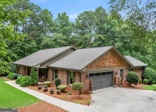 Property at 230 Shorewood Ct, Mcdonough, GA 30252, 6 beds, 3 baths