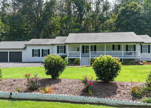 Property at 405 SW Road #3, Cartersville, GA 30120, 3 beds, 2 baths