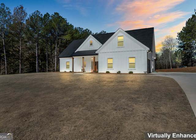 Property at 1017 Riverstone Dr, Social Circle, GA 30025, 4 beds, 3.5 baths