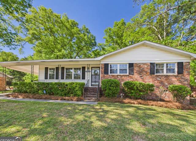 Property at 2325 Silver Pines Dr, Macon, GA 31206, 3 beds, 1.5 baths