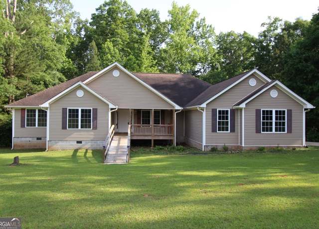 Property at 1951 Dames Ferry Rd, Forsyth, GA 31029, 3 beds, 2.5 baths