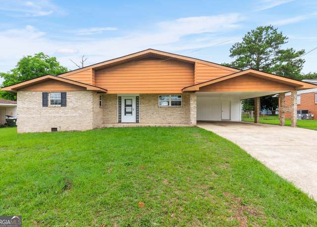 Property at 202 Kimberly Rd, Warner Robins, GA 31088, 3 beds, 2 baths