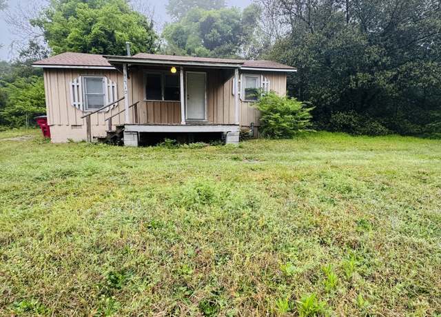 Property at 710 Magnolia Dr, Macon, GA 31217, 1 bed, 1 bath