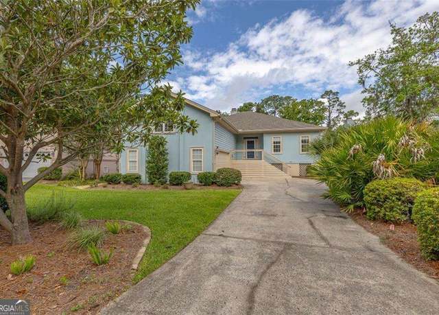 Property at 23 W Lake Dr, St. Simons, GA 31522, 4 beds, 3 baths