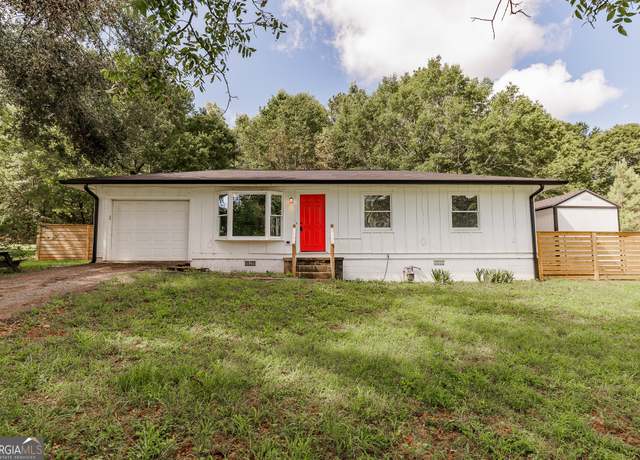 Property at 348 Alberta Dr, Colbert, GA 30628, 3 beds, 1 bath