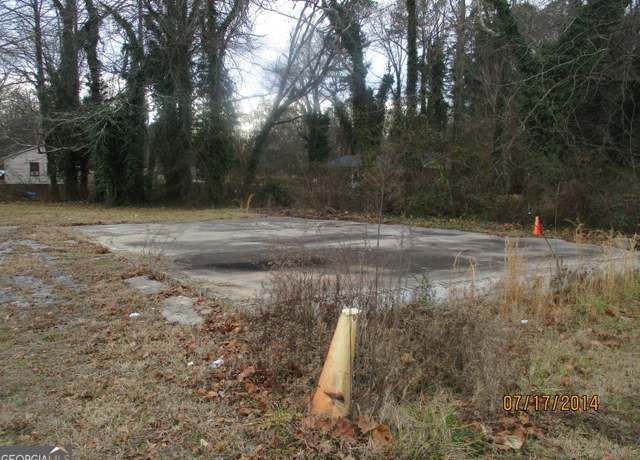 Property at 614616 S Pond St, Toccoa, GA 30577