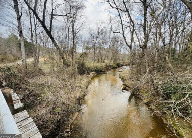 Property at 1904 Calhoun Rd, Dewy Rose, GA 30634
