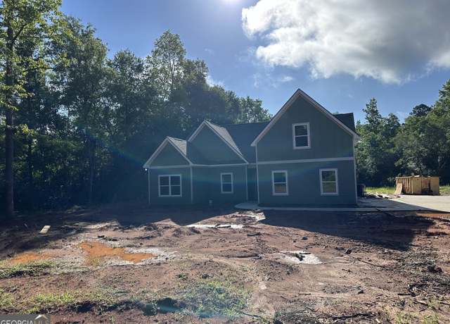 Property at 904 Highway 36 W, Barnesville, GA 30204, 4 beds, 2 baths