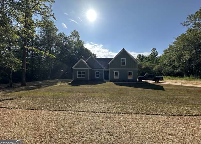 Property at 904 Highway 36 W, Barnesville, GA 30204, 4 beds, 2 baths