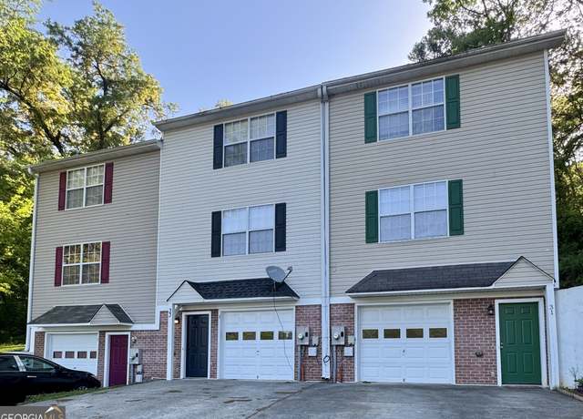 Property at 33 Corinth Rd, Cartersville, GA 30121, 2 beds, 2.5 baths