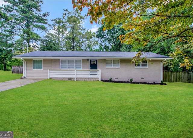 Property at 4037 Regent St, Douglasville, GA 30134, 4 beds, 1.5 baths