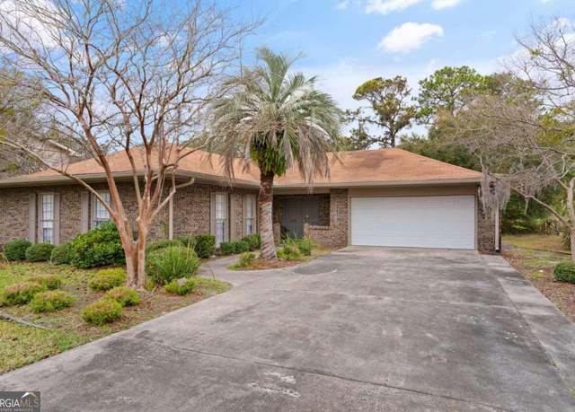 Property at 21 Saint Andrews Dr, Jekyll Island, GA 31527, 3 beds, 2 baths