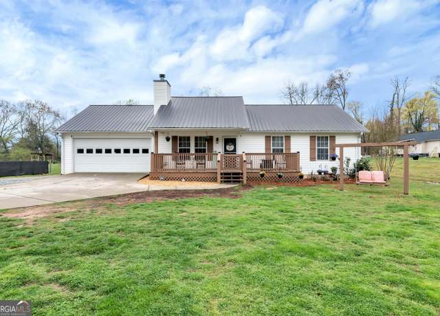 Property at 181 King St, Clermont, GA 30527, 3 beds, 2 baths
