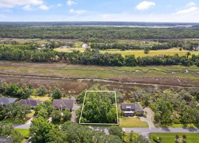 Property at 146 Harbor Pointe Dr, Brunswick, GA 31523