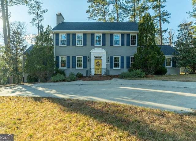 Property at 1588 Waverland Dr, Macon, GA 31211, 4 beds, 3 baths