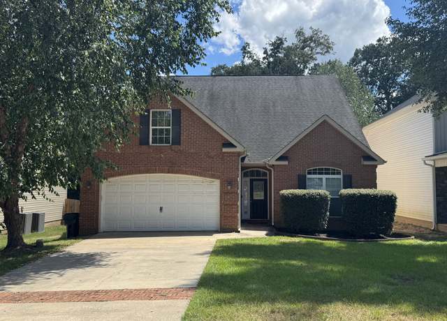 Property at 254 Southland Station Dr, Warner Robins, GA 31088, 4 beds, 2 baths