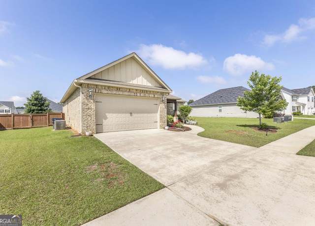 Property at 213 Barnyard Way, Perry, GA 31069, 3 beds, 2 baths