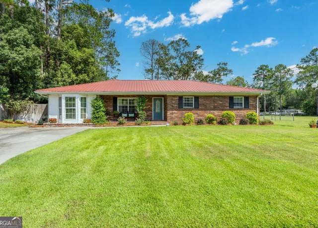 Property at 1238 Red Keen Rd, Waycross, GA 31503, 3 beds, 2 baths