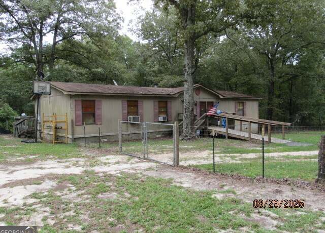 Property at 805 Alabama Rd, Meansville, GA 30256, 3 beds, 2 baths