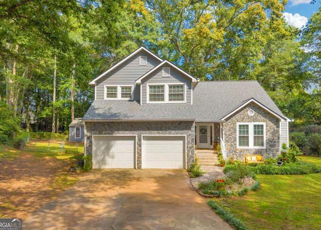 Property at 101 Elberta St, Mcdonough, GA 30253, 3 beds, 2.5 baths