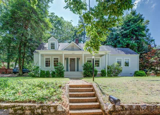 Property at 3127 Mill St SE, Covington, GA 30014, 5 beds, 2 baths