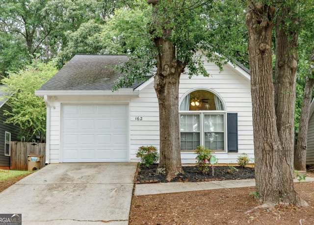 Property at 162 Wakefield Trce, Athens, GA 30605, 3 beds, 2 baths