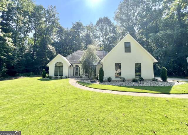 Property at 58 Wexford Dr, Newnan, GA 30265, 3 beds, 2 baths