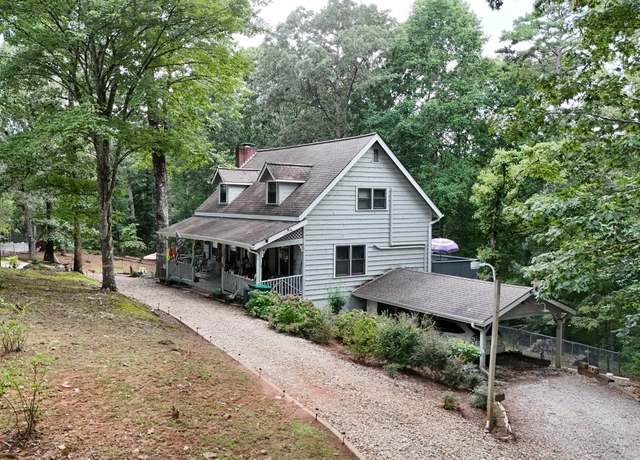 Property at 363 Canyon Point Dr, Demorest, GA 30535, 3 beds, 2 baths