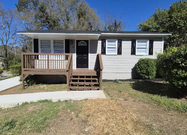 Property at 130 Royal Ct, Athens, GA 30601, 2 beds, 1 bath