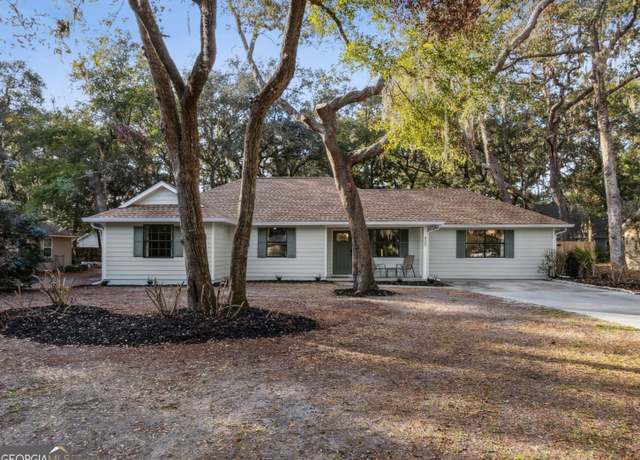 Property at 400 Dandy St, St. Marys, GA 31558, 4 beds, 3 baths