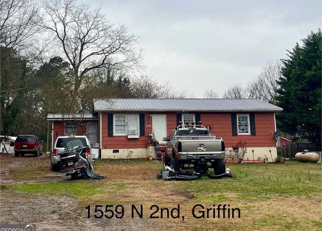 Property at 1559 N 2nd St, Griffin, GA 30223, 3 beds, 1 bath