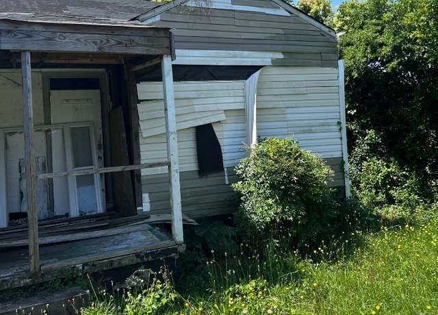 Property at 964 Ponce De Leon Cir, Macon, GA 31206, 3 beds, 2 baths