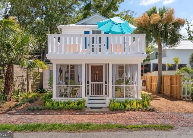 Property at 405 Everett St, St Simons Island, GA 31522, 3 beds, 2 baths